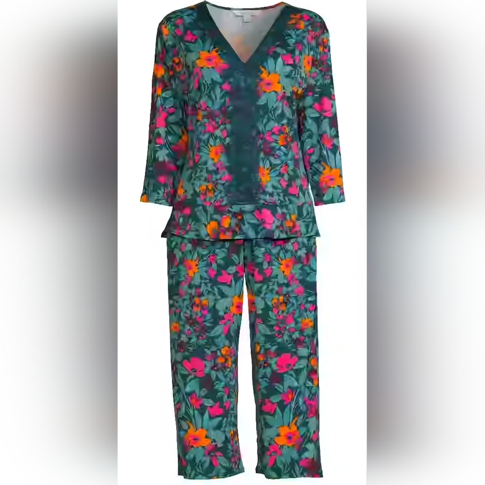 The Pioneer Woman Pajama Set with Matching Robe Size Large